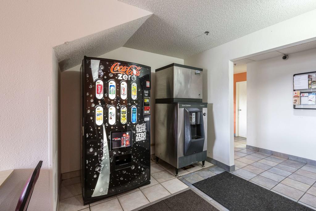 Motel 6-Waterloo, Ia Экстерьер фото