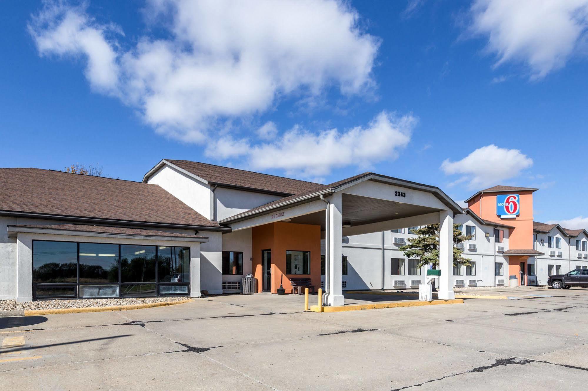 Motel 6-Waterloo, Ia Экстерьер фото